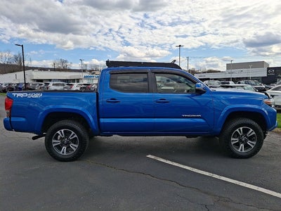 2017 Toyota Tacoma TRD Sport