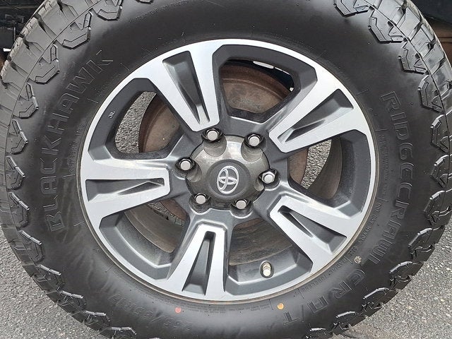 2017 Toyota Tacoma TRD Sport