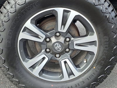 2017 Toyota Tacoma TRD Sport