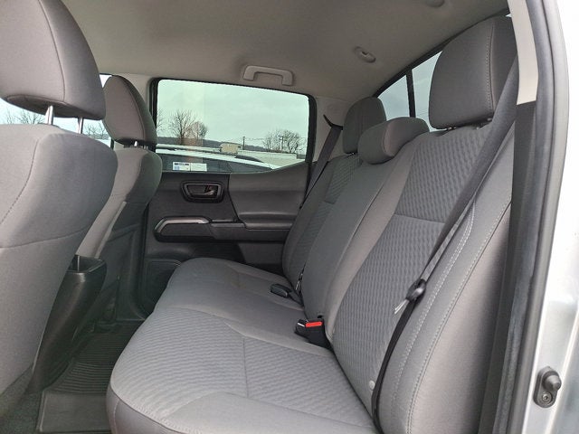 2022 Toyota Tacoma 4WD SR5