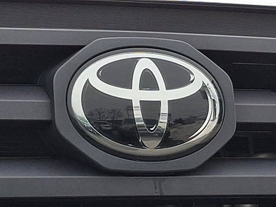 2022 Toyota Tacoma 4WD SR5