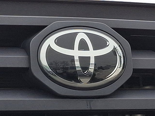 2022 Toyota Tacoma 4WD SR5