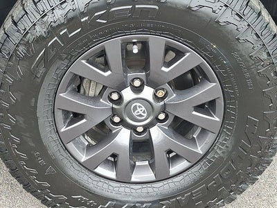 2022 Toyota Tacoma 4WD SR5