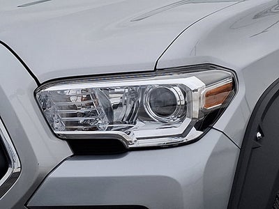 2022 Toyota Tacoma 4WD SR5