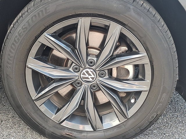 2024 Volkswagen Tiguan 2.0T SE