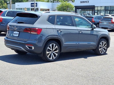 2023 Volkswagen Taos SE