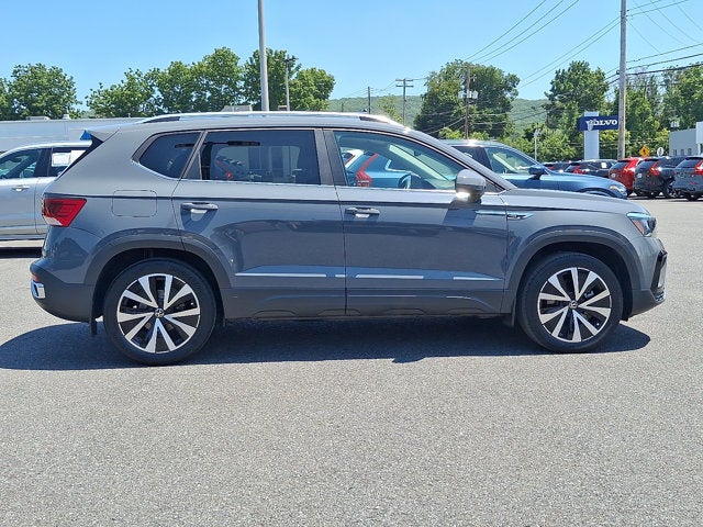 2023 Volkswagen Taos SE