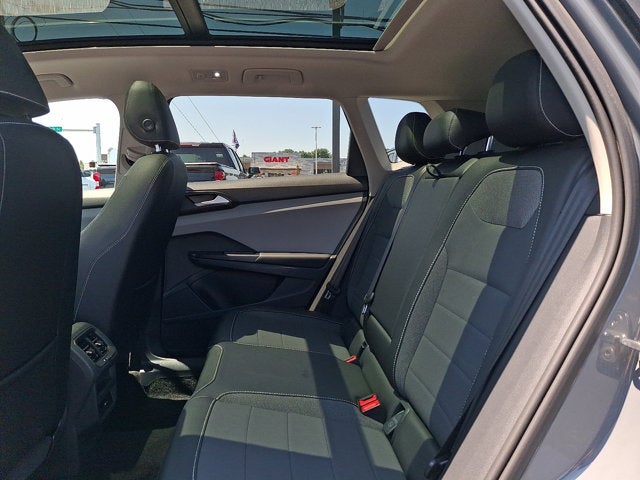 2023 Volkswagen Taos SE