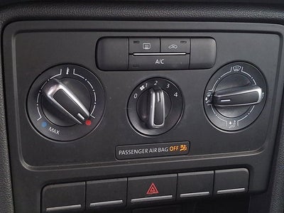 2017 Volkswagen Beetle 1.8T S