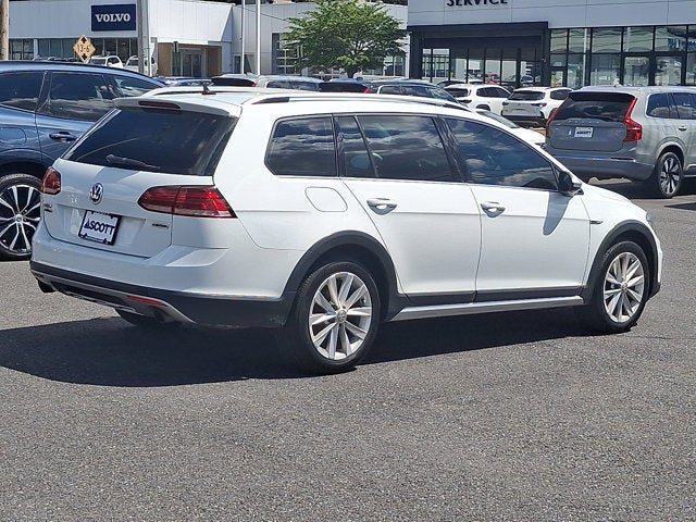 2019 Volkswagen Golf Alltrack S