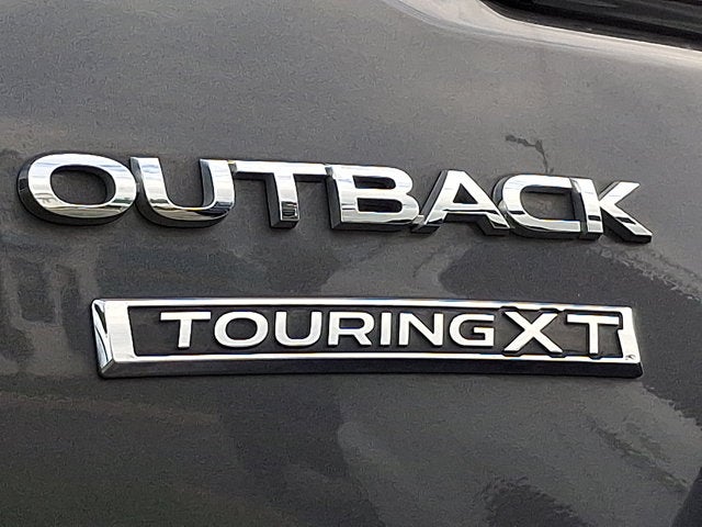 2022 Subaru Outback Touring XT