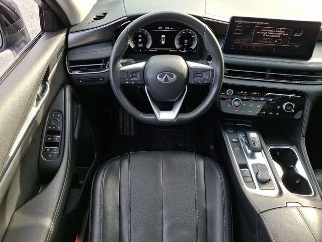 2022 INFINITI QX60 LUXE