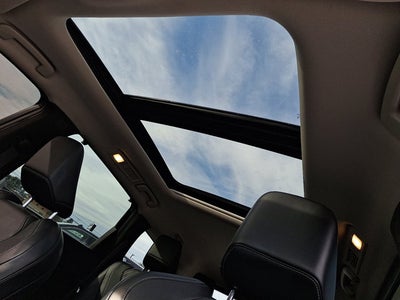 2022 INFINITI QX60 LUXE