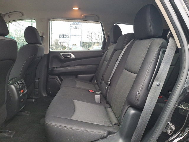 2019 Nissan Pathfinder SV