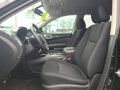 2019 Nissan Pathfinder SV