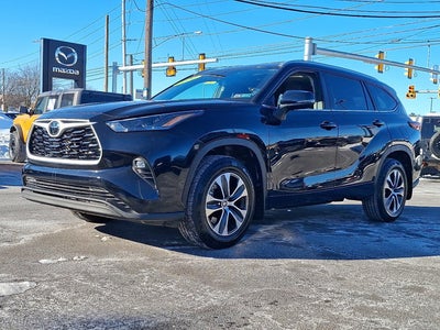2024 Toyota Highlander XLE