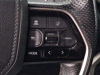 2022 Toyota Tundra 4WD SR5