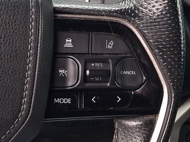 2022 Toyota Tundra 4WD SR5