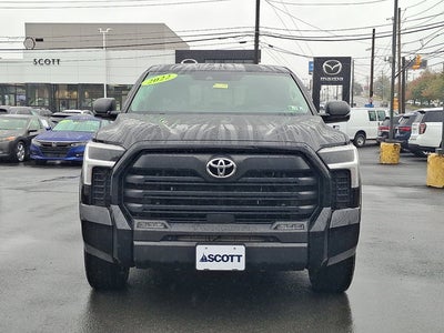 2022 Toyota Tundra 4WD SR5