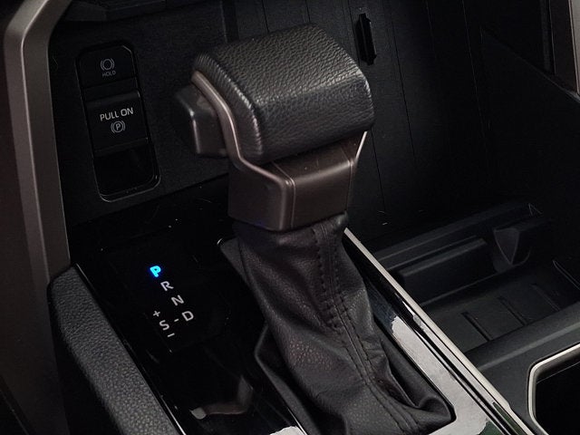 2022 Toyota Tundra 4WD SR5