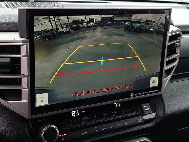 2022 Toyota Tundra 4WD SR5