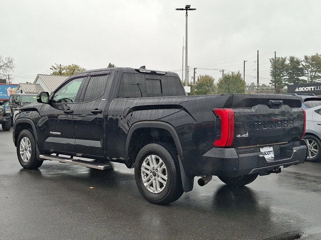 2022 Toyota Tundra 4WD SR5
