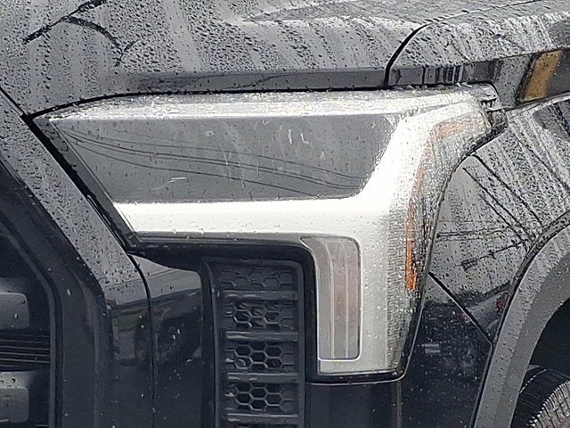 2022 Toyota Tundra 4WD SR5