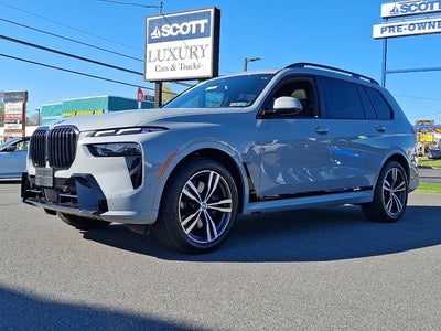 2023 BMW X7 xDrive40i