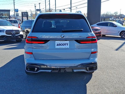 2023 BMW X7 xDrive40i
