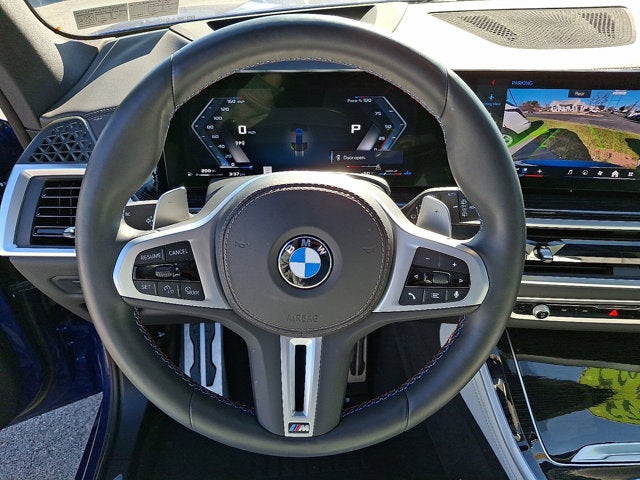 2025 BMW X5 M60i