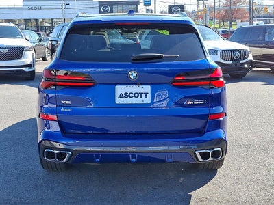 2025 BMW X5 M60i