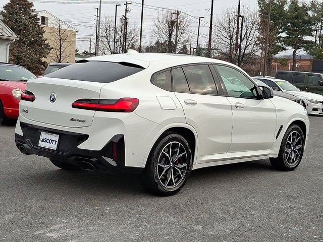 2023 BMW X4 M40i