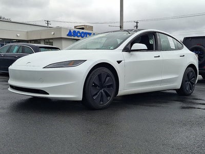 2025 Tesla Model 3 Long Range
