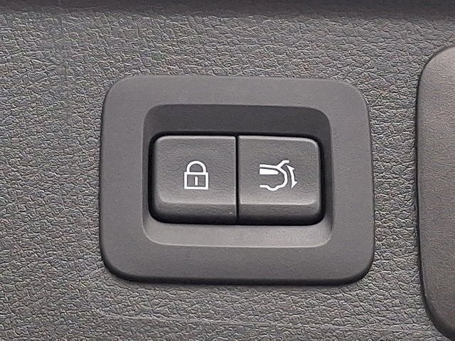 2025 Mazda Mazda CX-50 Hybrid Premium Package