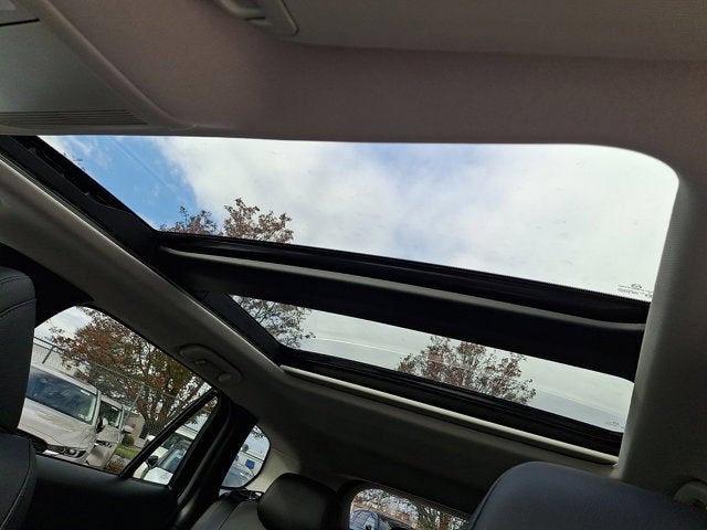 2025 Mazda Mazda CX-50 Hybrid Premium AWD