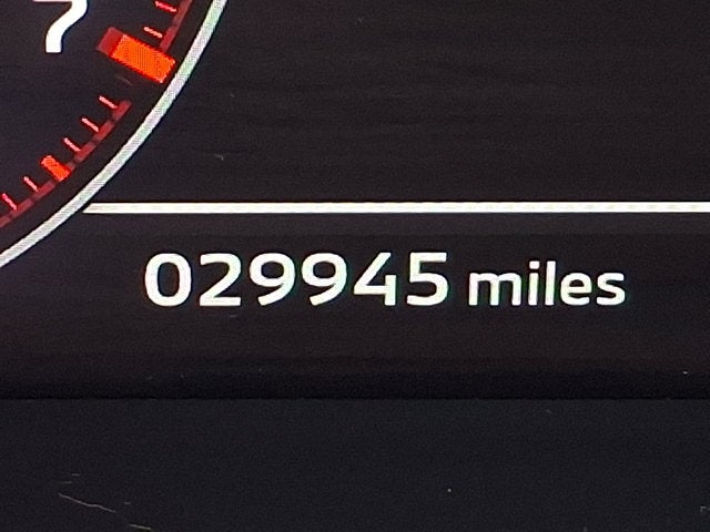 2023 Mitsubishi Outlander Base