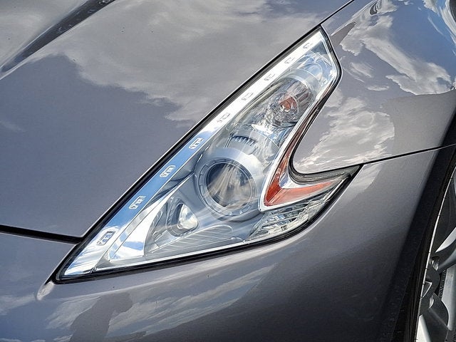 2009 Nissan 370Z Base