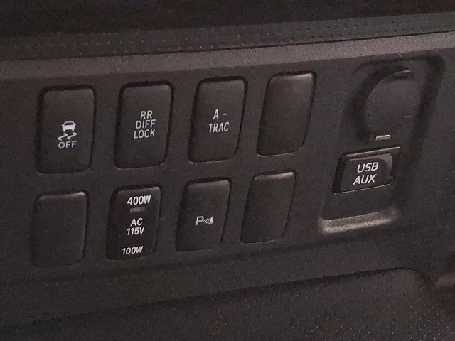 2011 Toyota FJ Cruiser Base