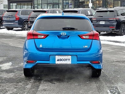 2016 Scion iM Base