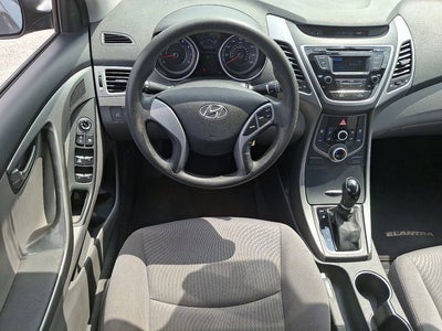 2016 Hyundai Elantra SE