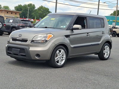 2011 Kia Soul +