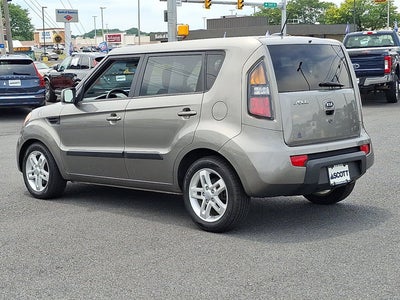 2011 Kia Soul +