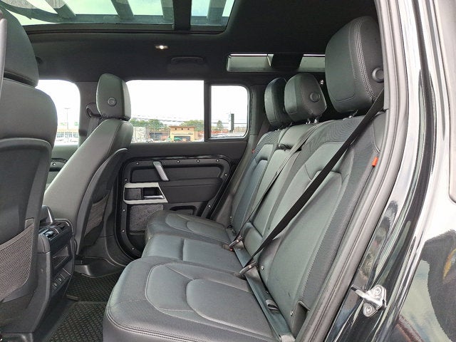 2023 Land Rover Defender X-Dynamic SE