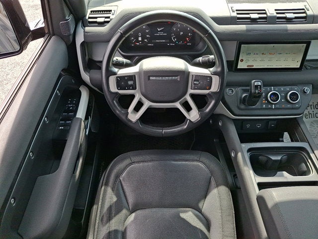 2023 Land Rover Defender X-Dynamic SE