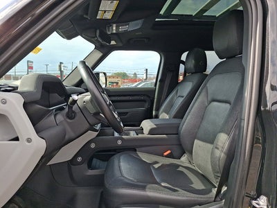 2023 Land Rover Defender X-Dynamic SE