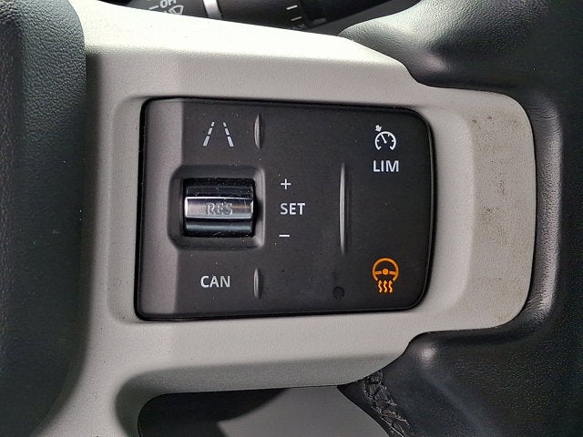 2023 Land Rover Defender X-Dynamic SE