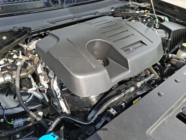 2023 Land Rover Defender X-Dynamic SE