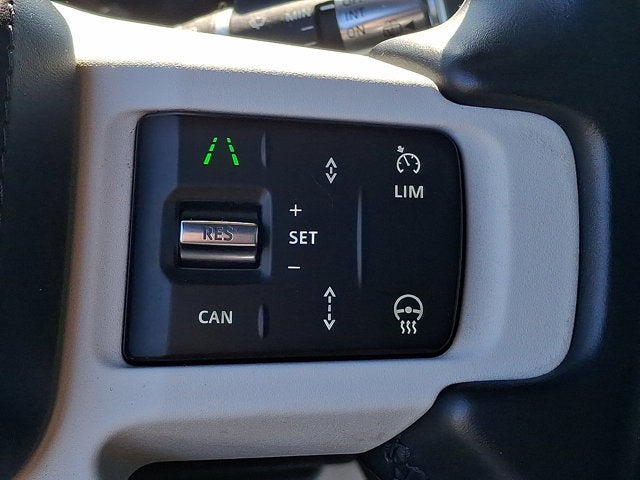 2022 Land Rover Defender X-Dynamic HSE