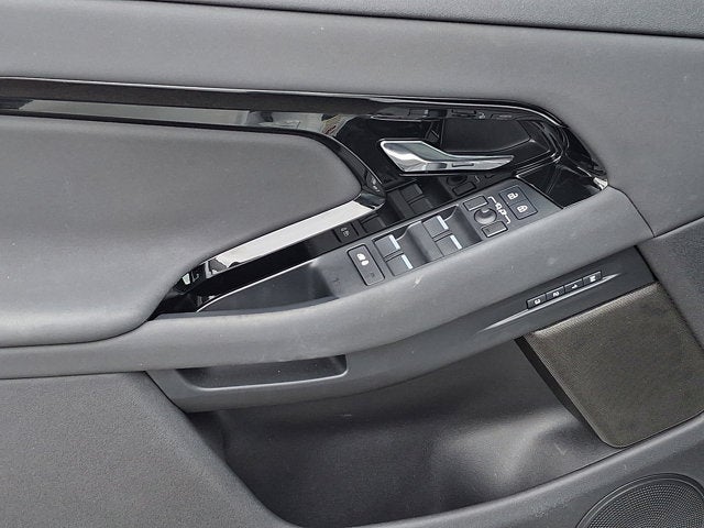 2024 Land Rover Range Rover Evoque Dynamic SE