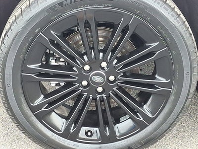 2024 Land Rover Range Rover Evoque Dynamic SE